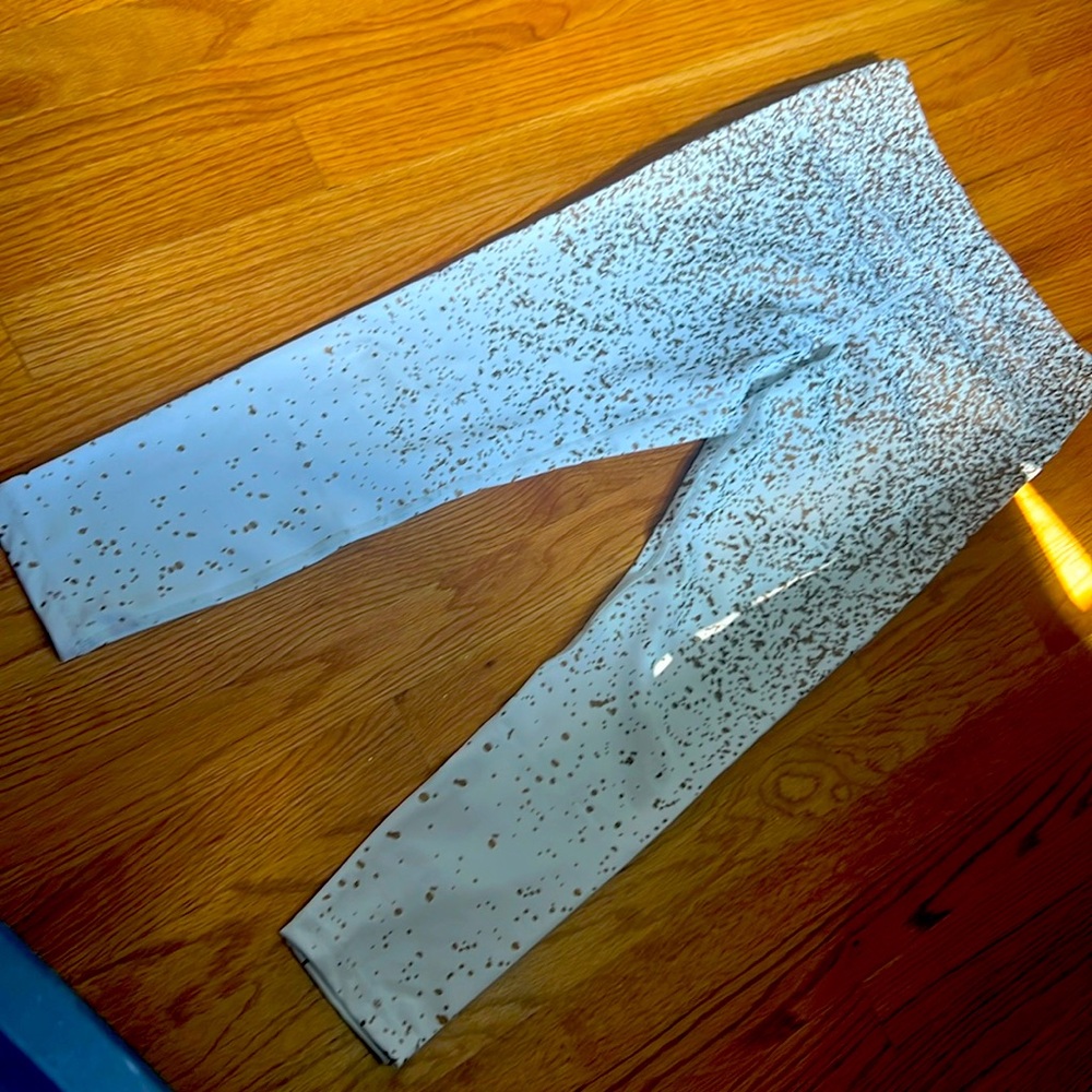 Zyia gold fleck leggings